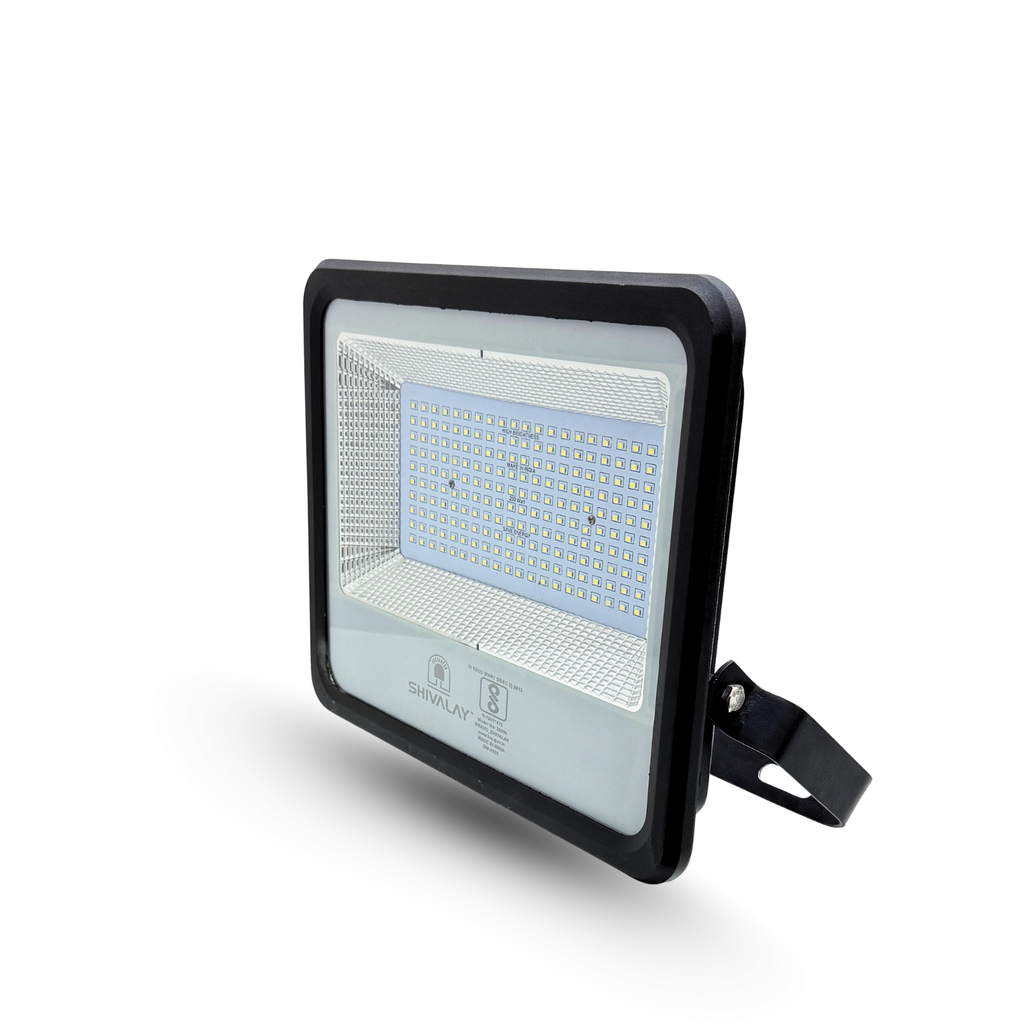 SHIVALAY Store 200W LED Chip DC Flood Lights, Classic Power Saving Outdoor LED Lights, Aluminium Die Cast, IP66 Waterproof, Rustproof White Lights (1)